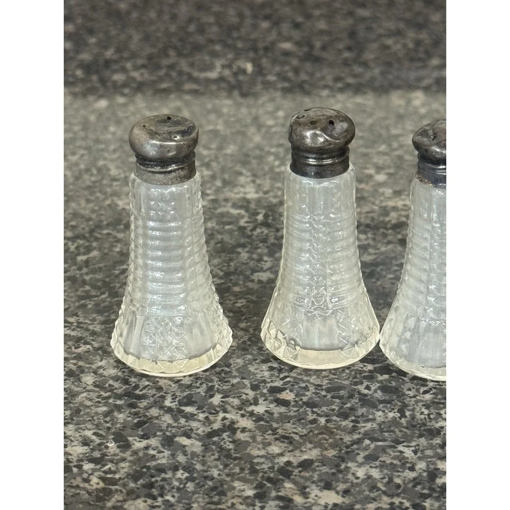 Vintage 1940's mini Sterling Silver Salt Pepper Shakers crystal Set Of 4